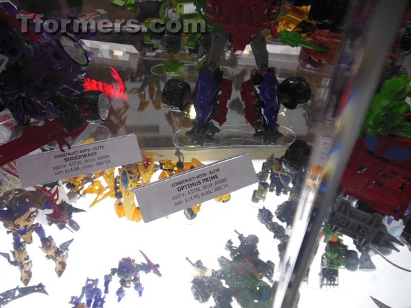 Transformers Sdcc 2013 Preview Night  (118 of 306)